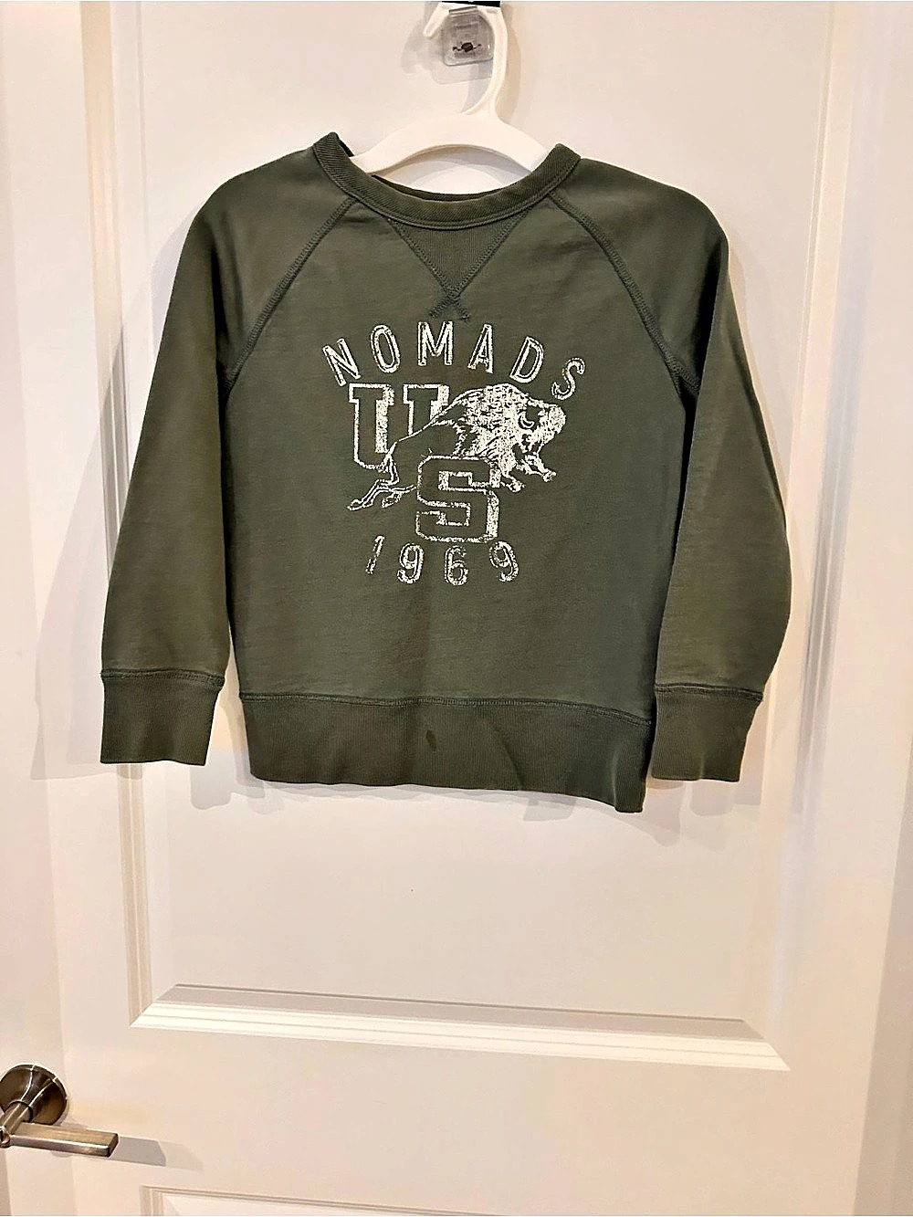 Guess Green Graphic Sweatshirt Like New